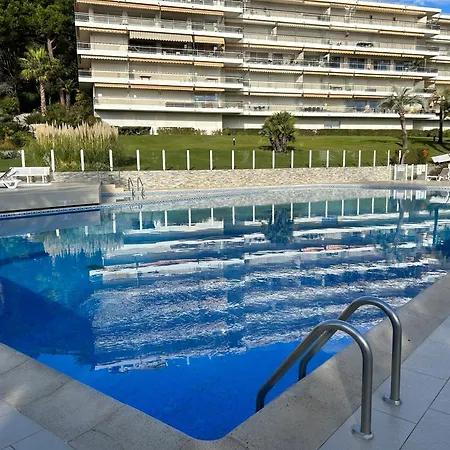 Cannes Eden 
